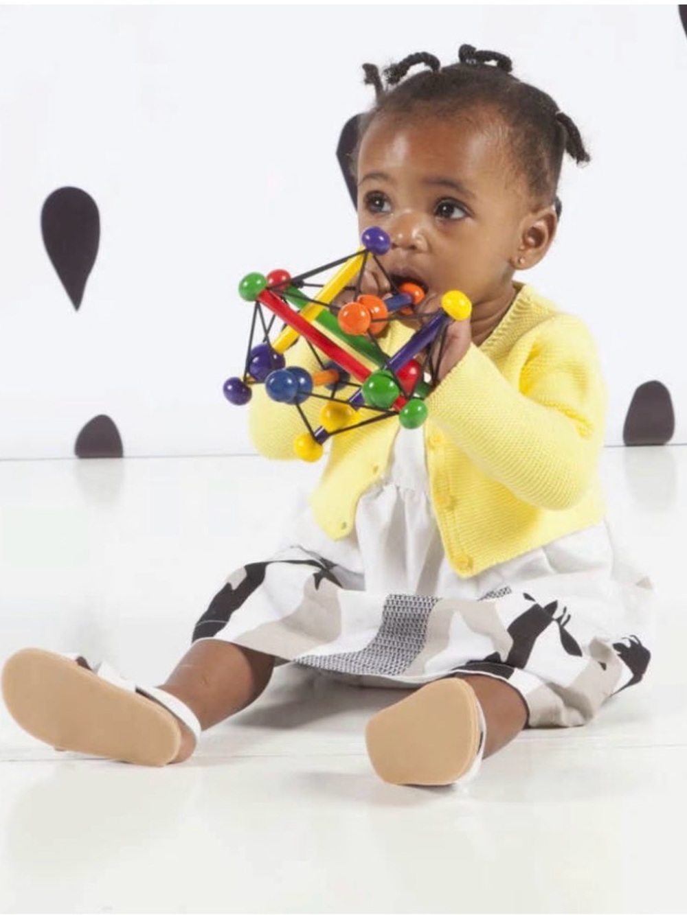 ✨3/$30✨ Manhattan Toy Company Skwish Sensory Toy - Multicolour